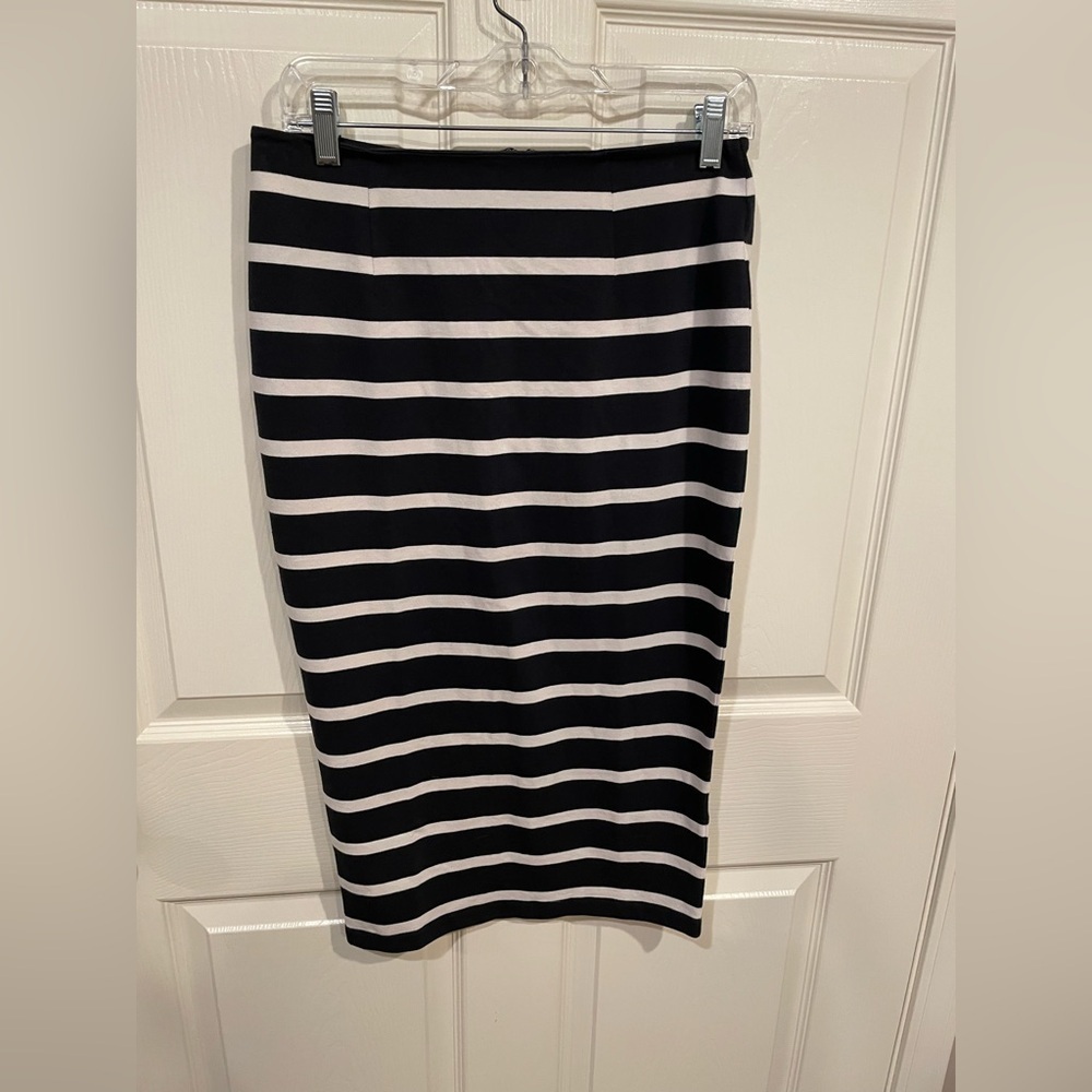 J Crew Cotton Striped Black and White Pencil Skirt - Picture 2 of 12